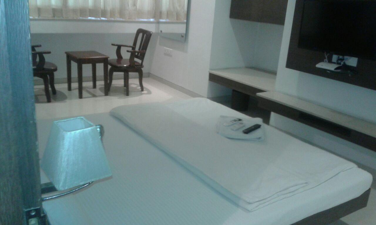 Sai Saya-Nashik Road Otel Dış mekan fotoğraf