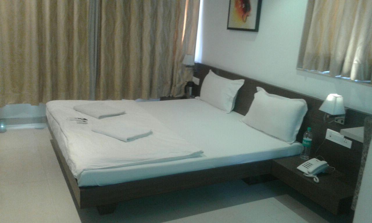 Sai Saya-Nashik Road Otel Dış mekan fotoğraf